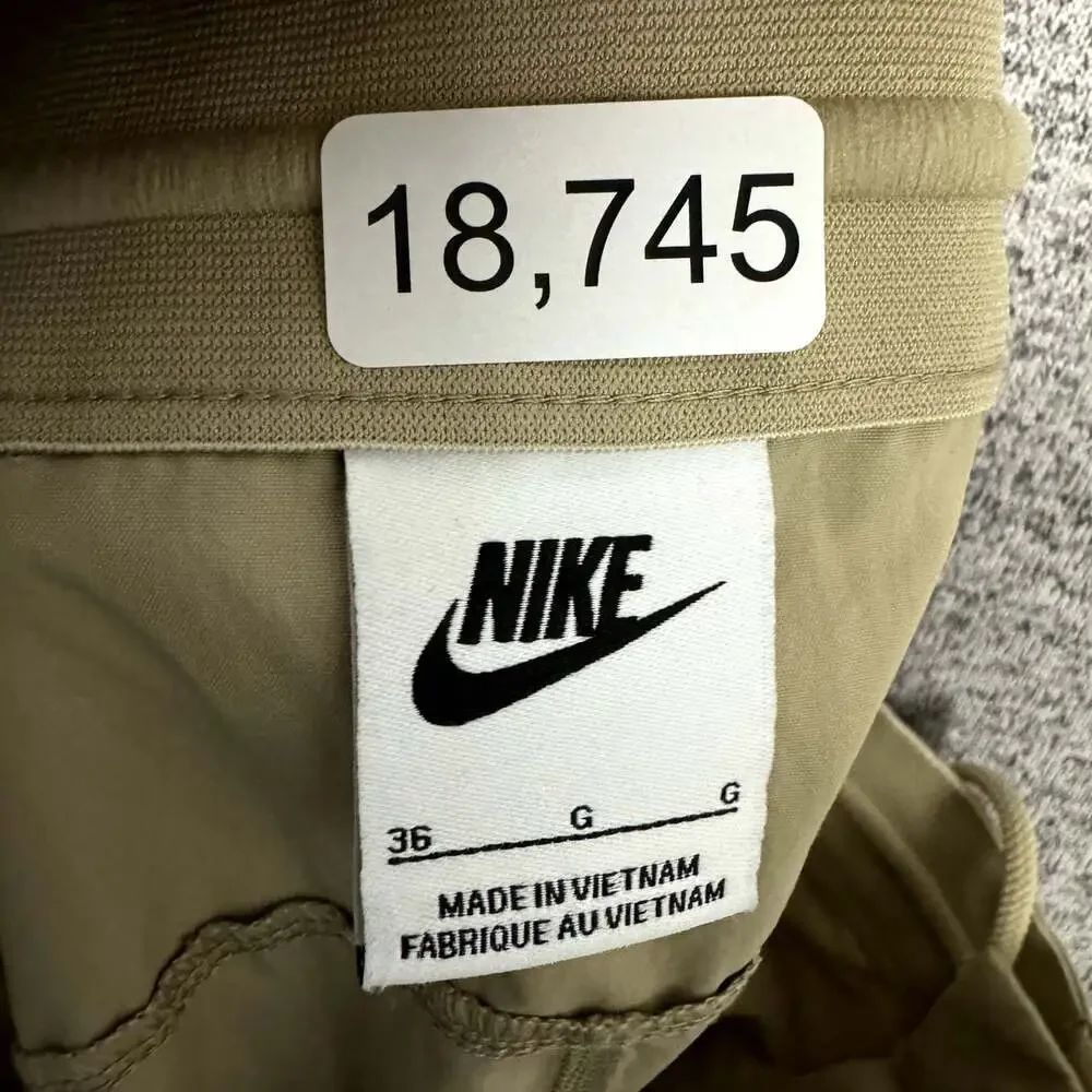 Nike Men's Size 36 Beige Nylon Sportswear Style Essentials Utility Pants